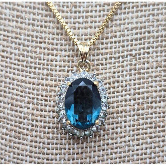 Gold Tone Box Chain Necklace Blue Stone Oval Pendant Clear Crystal Trim 18" - Picture 2 of 7